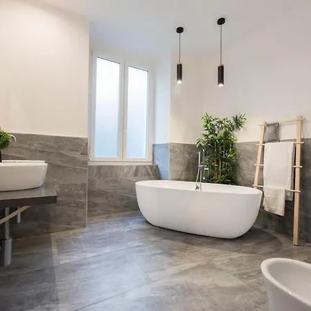 Apartment Casaviva-modern Elegant Trilo In Castelletto