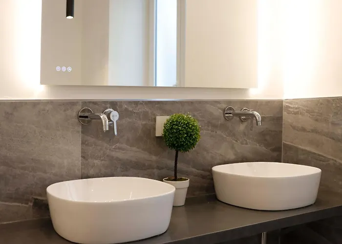 شقة Casaviva-modern Elegant Trilo In Castelletto *